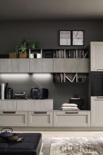 Eva In Stile Moderno